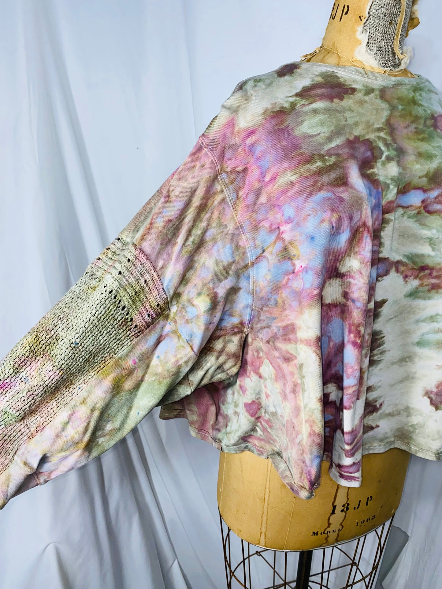 XS-S-M-L Solstice Pullover