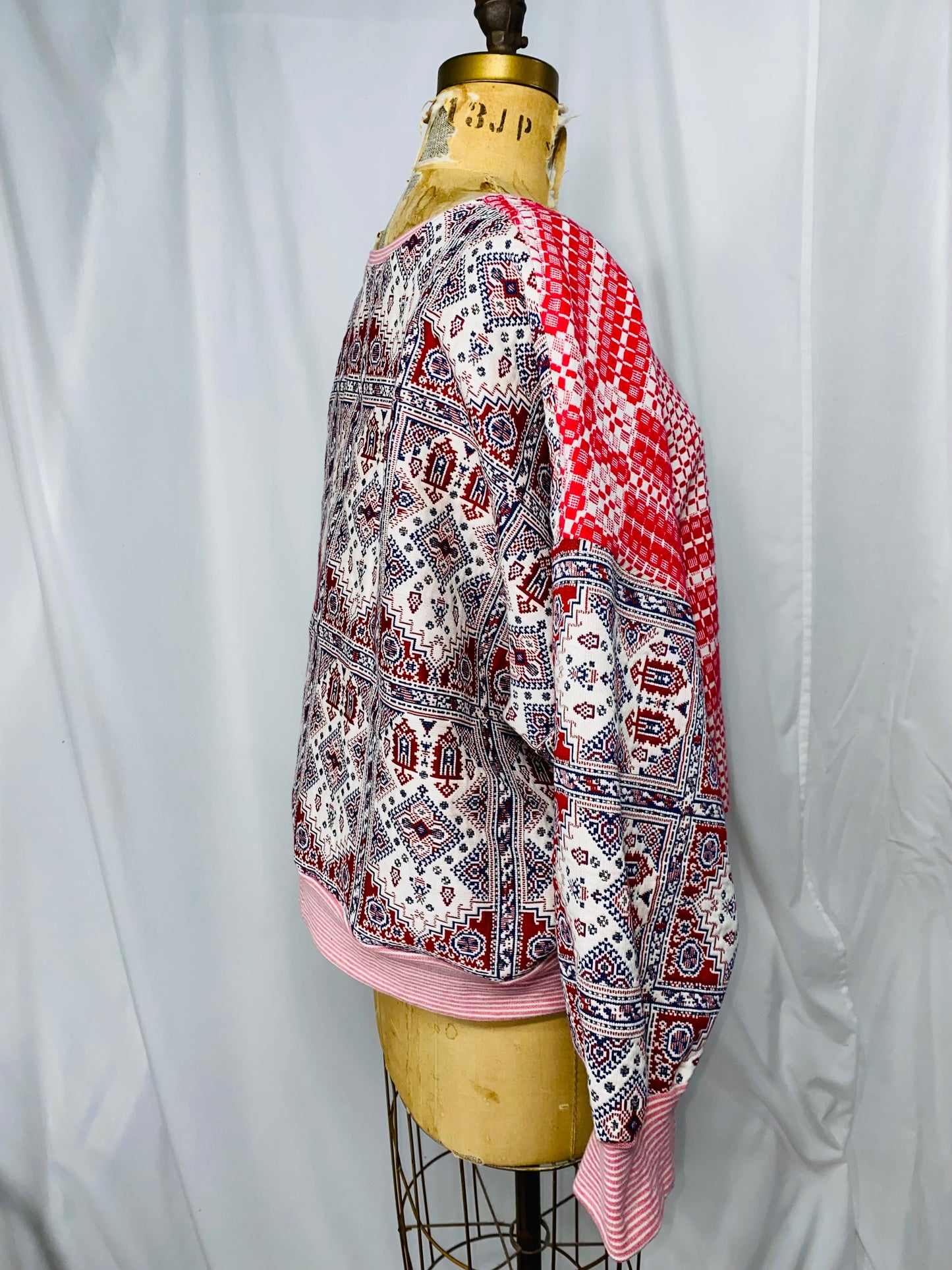 M/L, L/XL Starboard Pullover