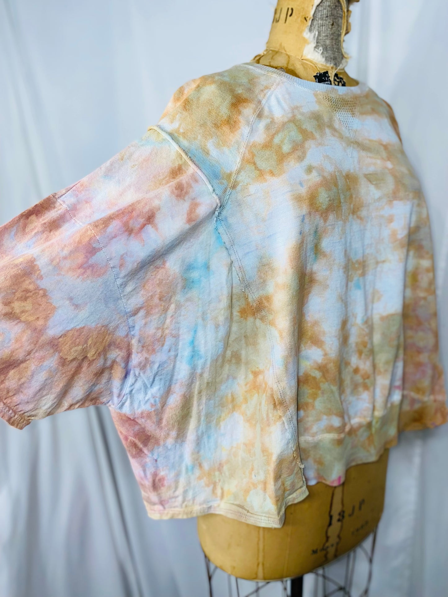 S/M-M/L-L/XL Solstice Sweater