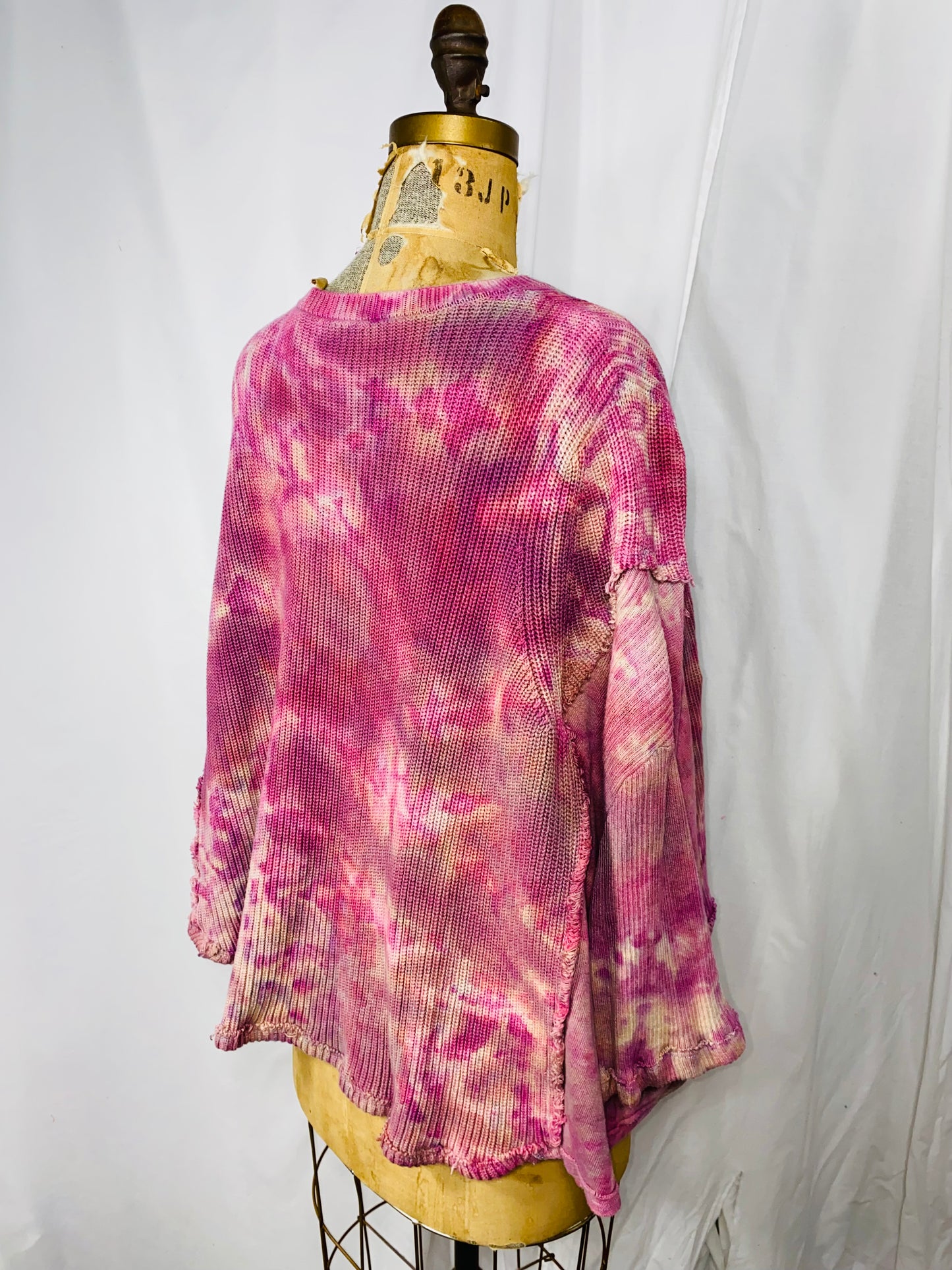 Free Size Zinnia Pullover
