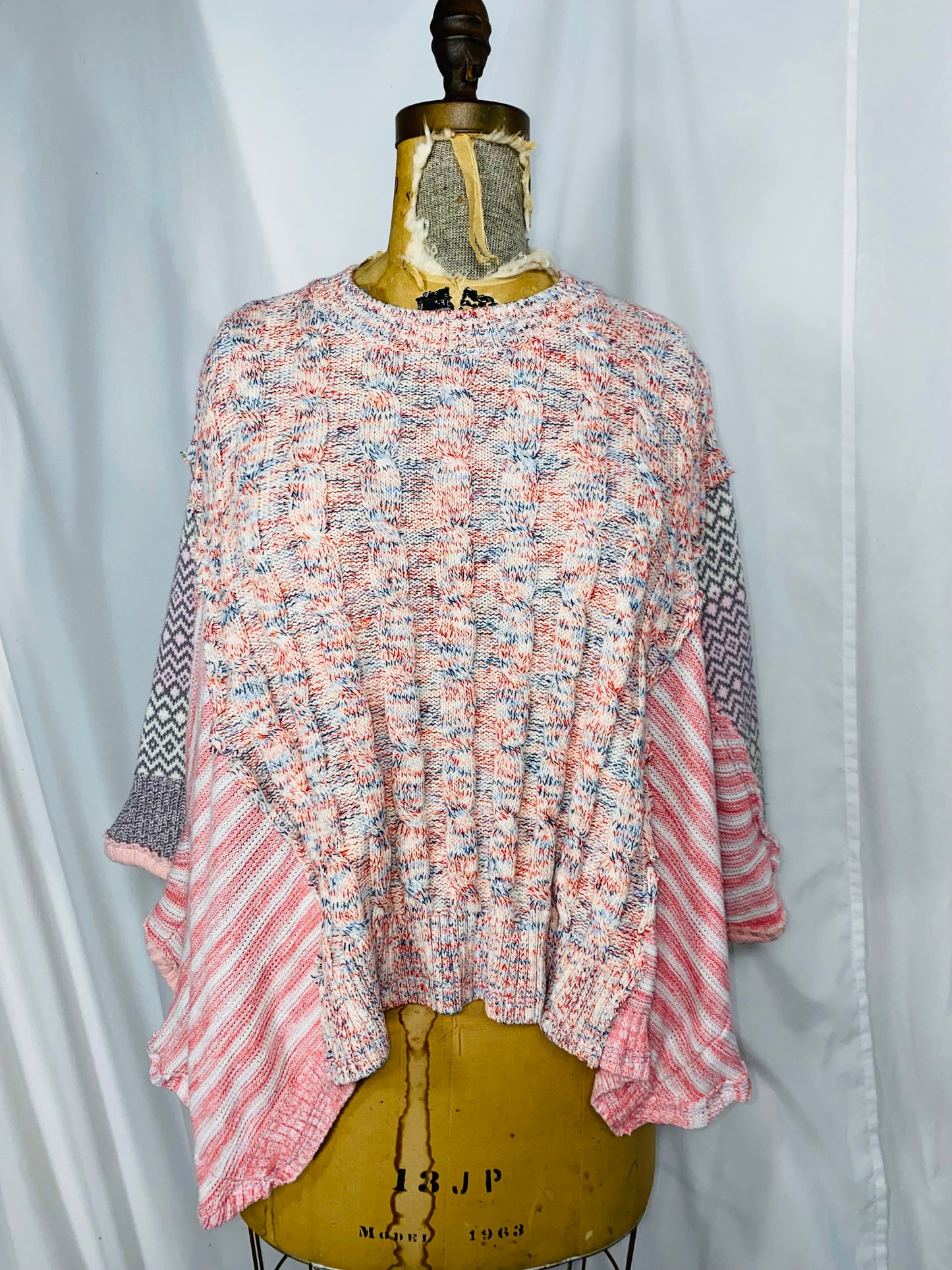 Free Size Naomi Pullover
