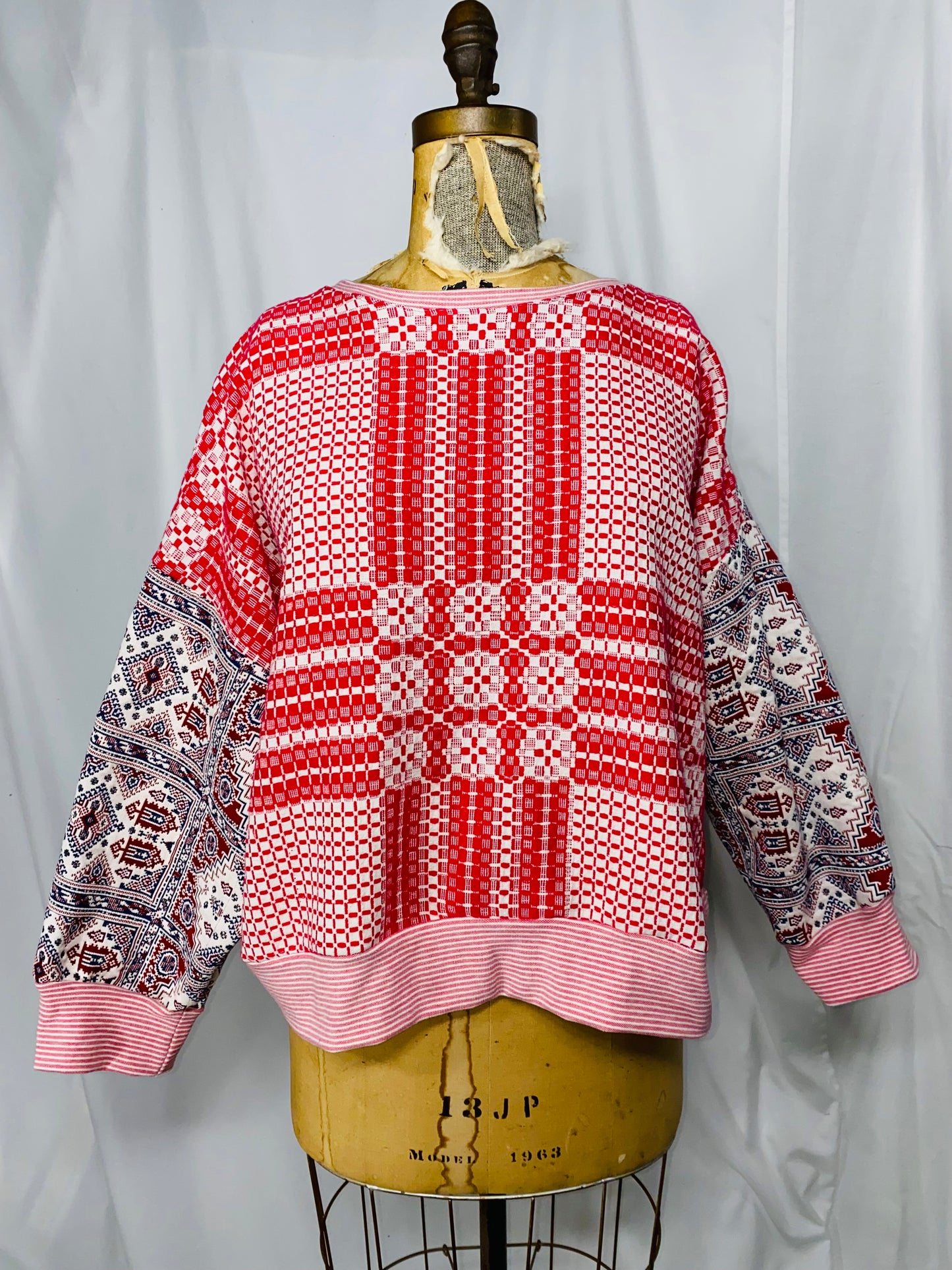 M/L, L/XL Starboard Pullover