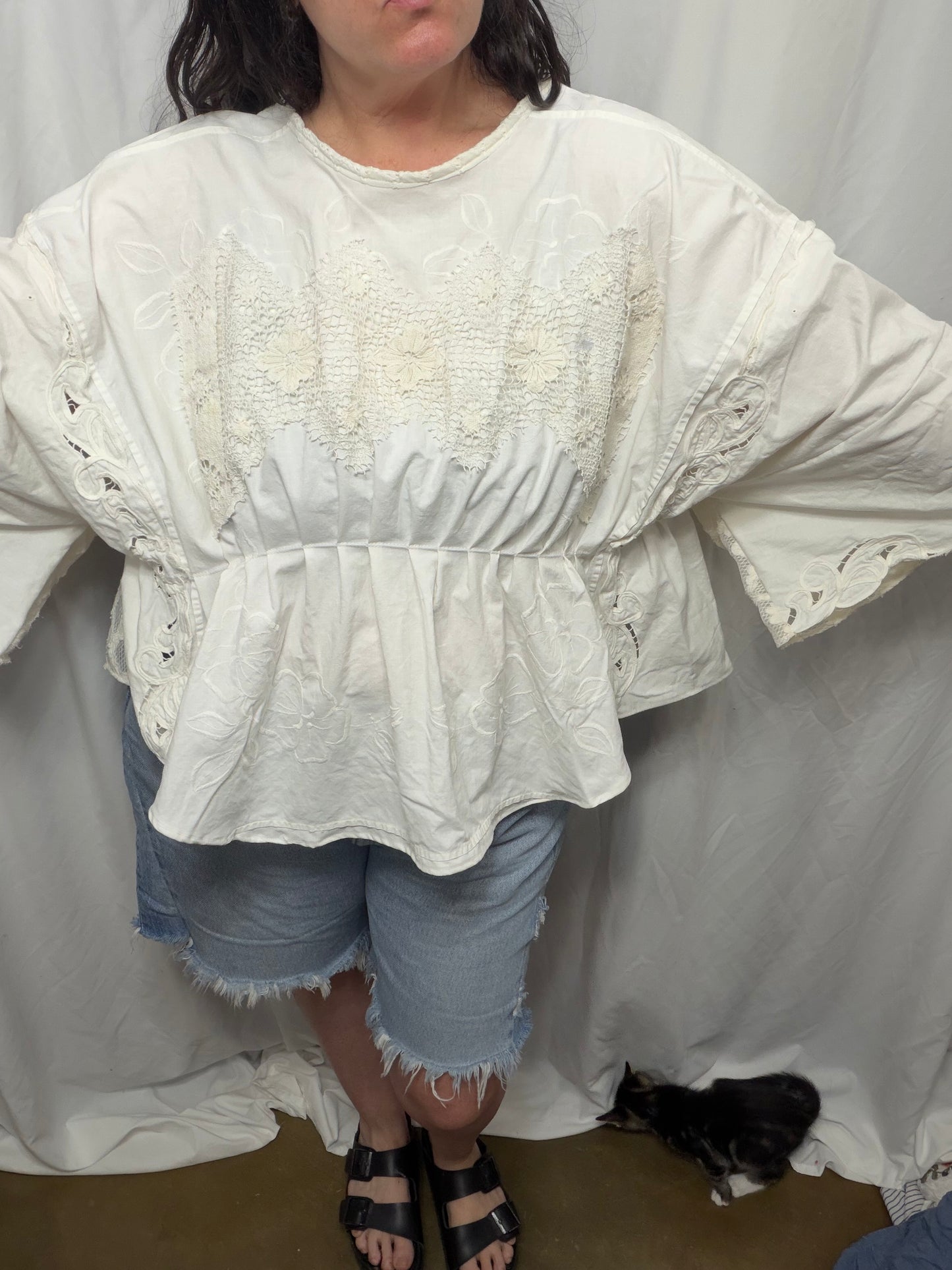 Horizon Lawn Blouse, fits XS to 2X