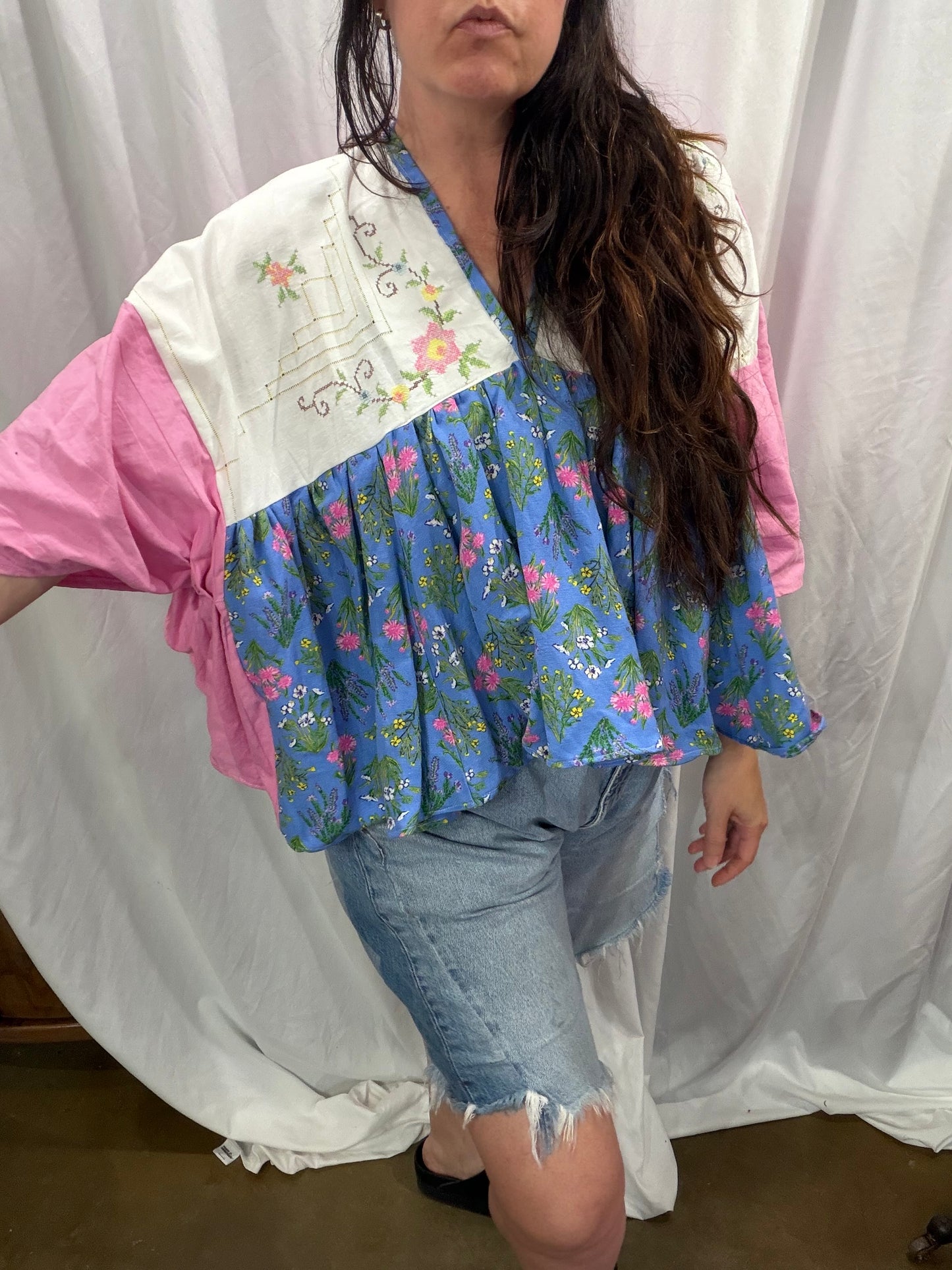 Horizon Lawn Blouse, fits XS to 3X