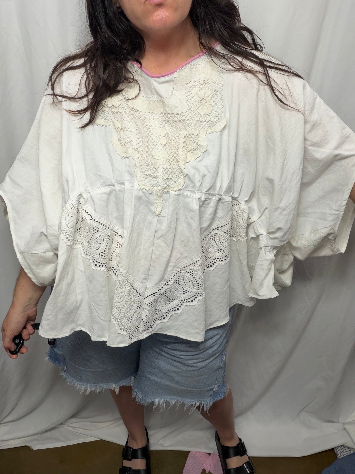 Horizon Lawn Blouse, Fits XS to 3X