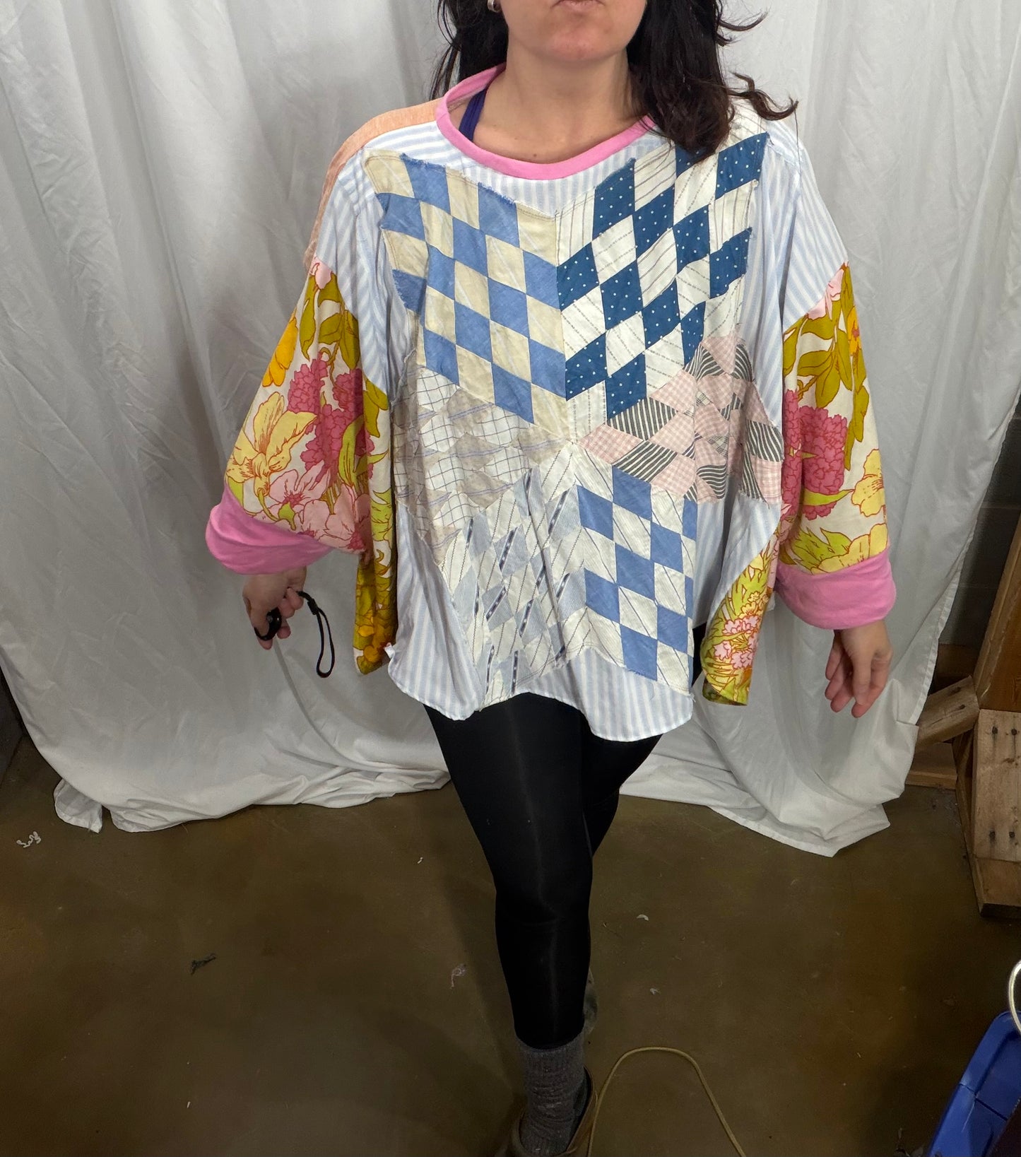 Iris Poncho, Free Size