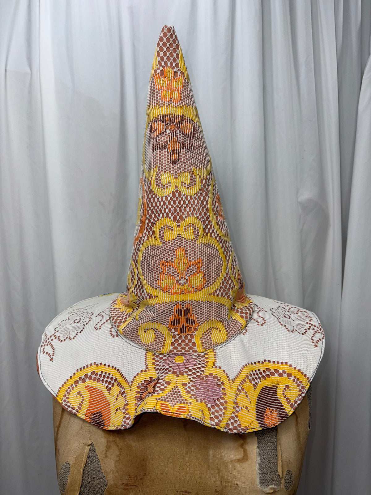 Witch Hat, fits S to XL