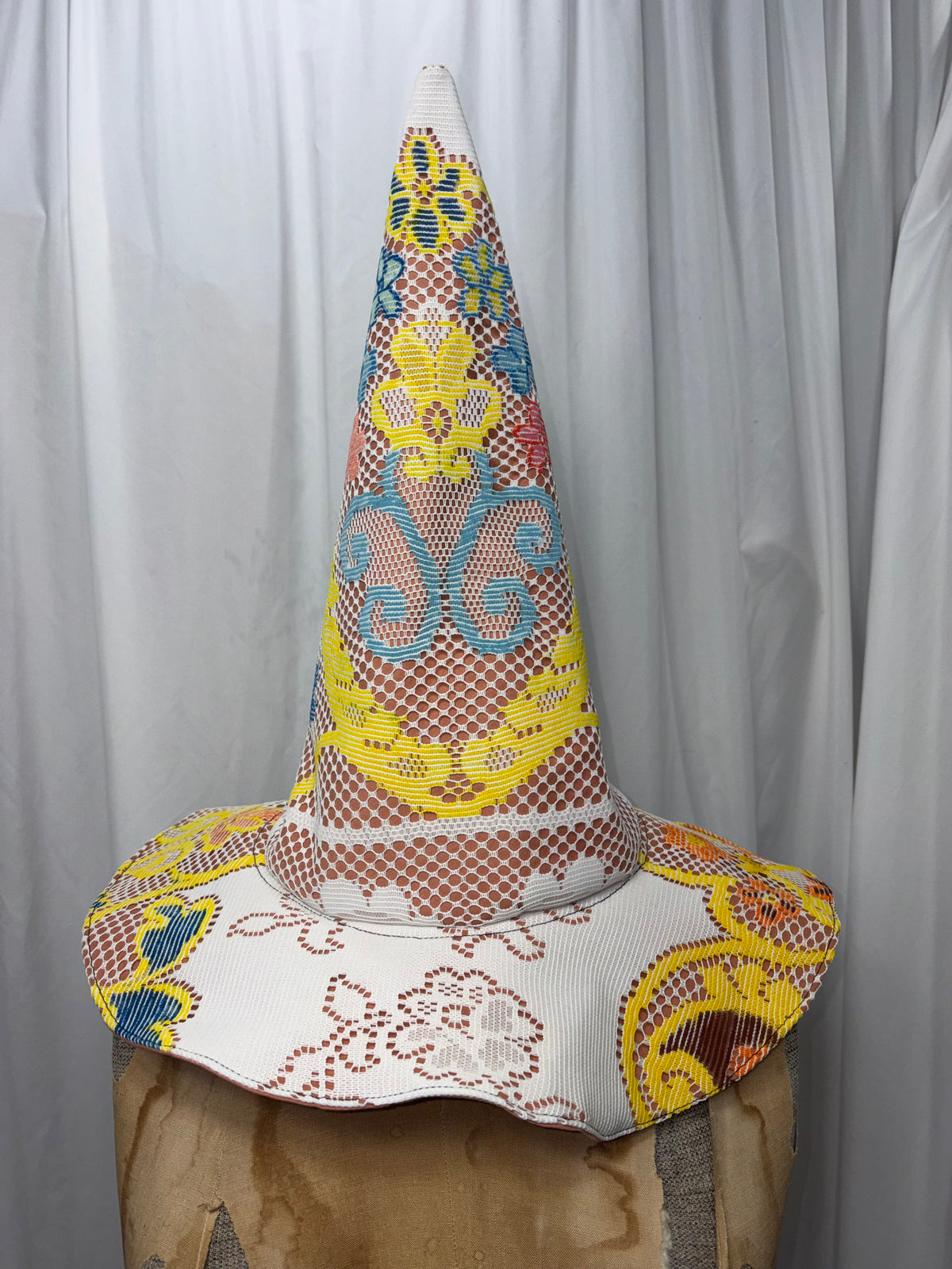 Witch Hat, fits S to XL