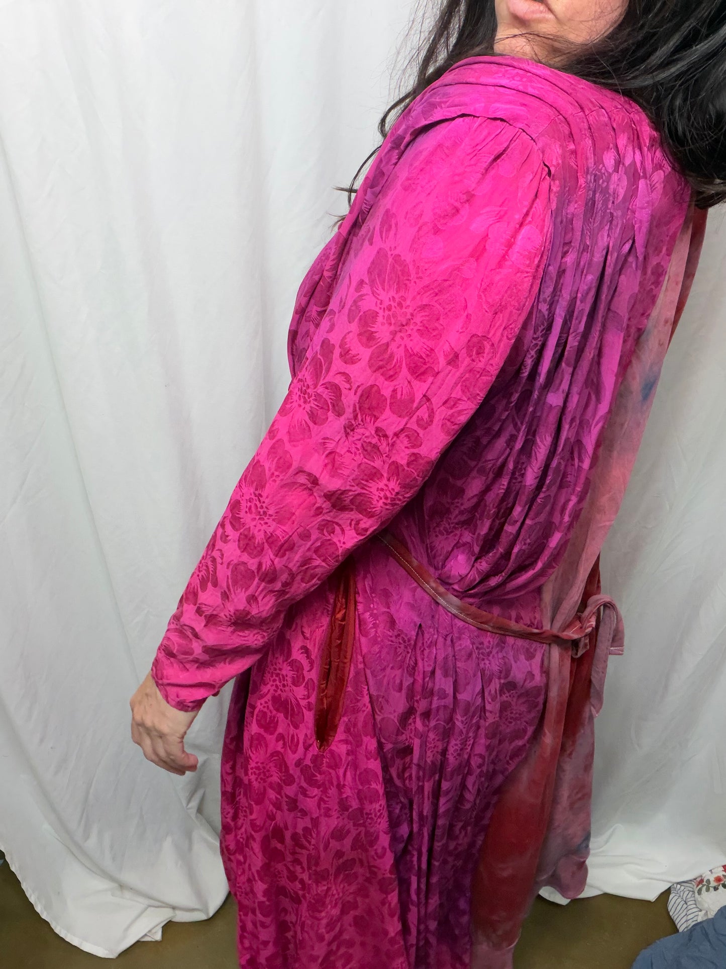 Silk Regent Duster, Fits XS to 2X