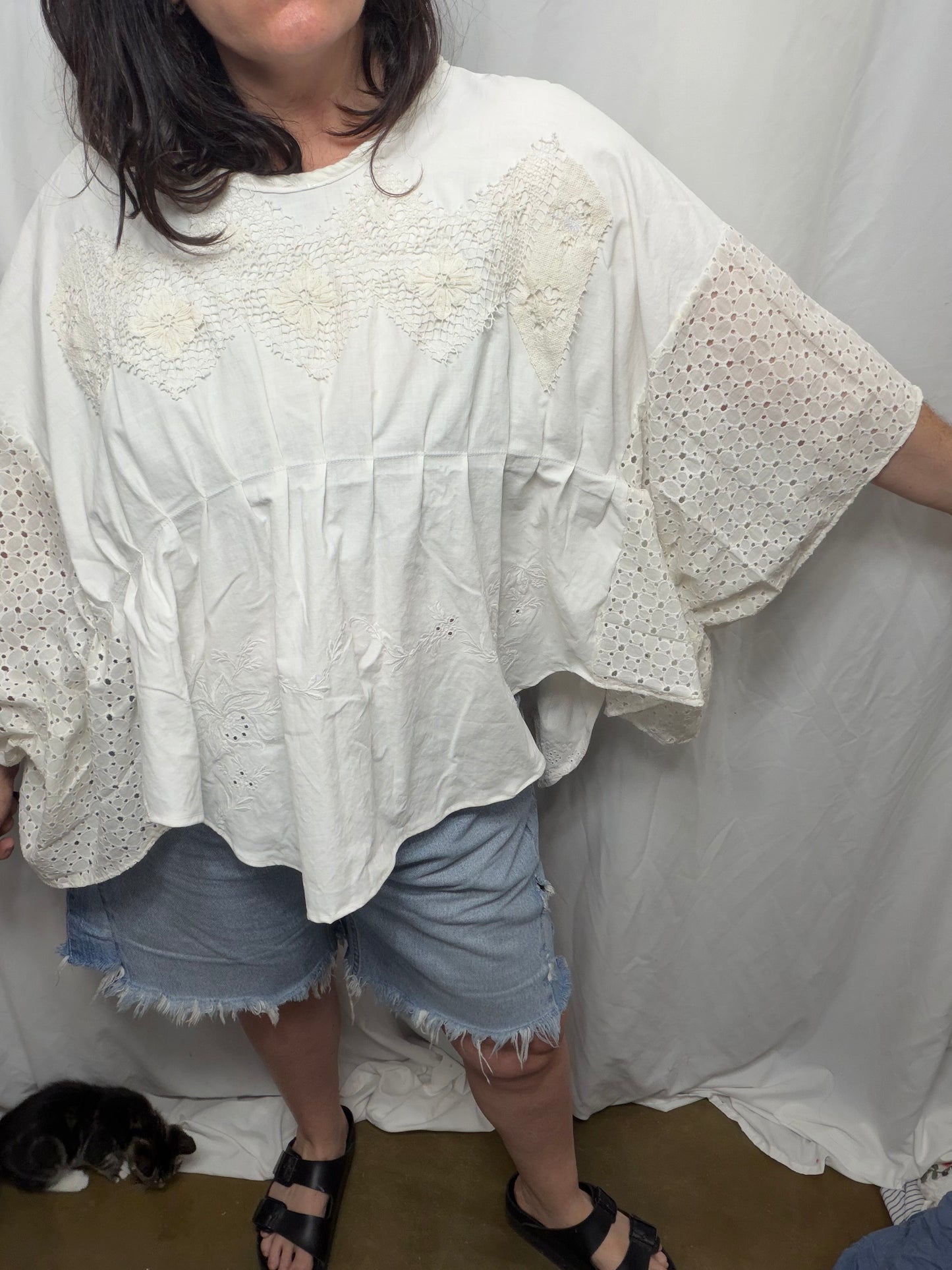 Horizon Lawn Blouse, fits XS to 4X