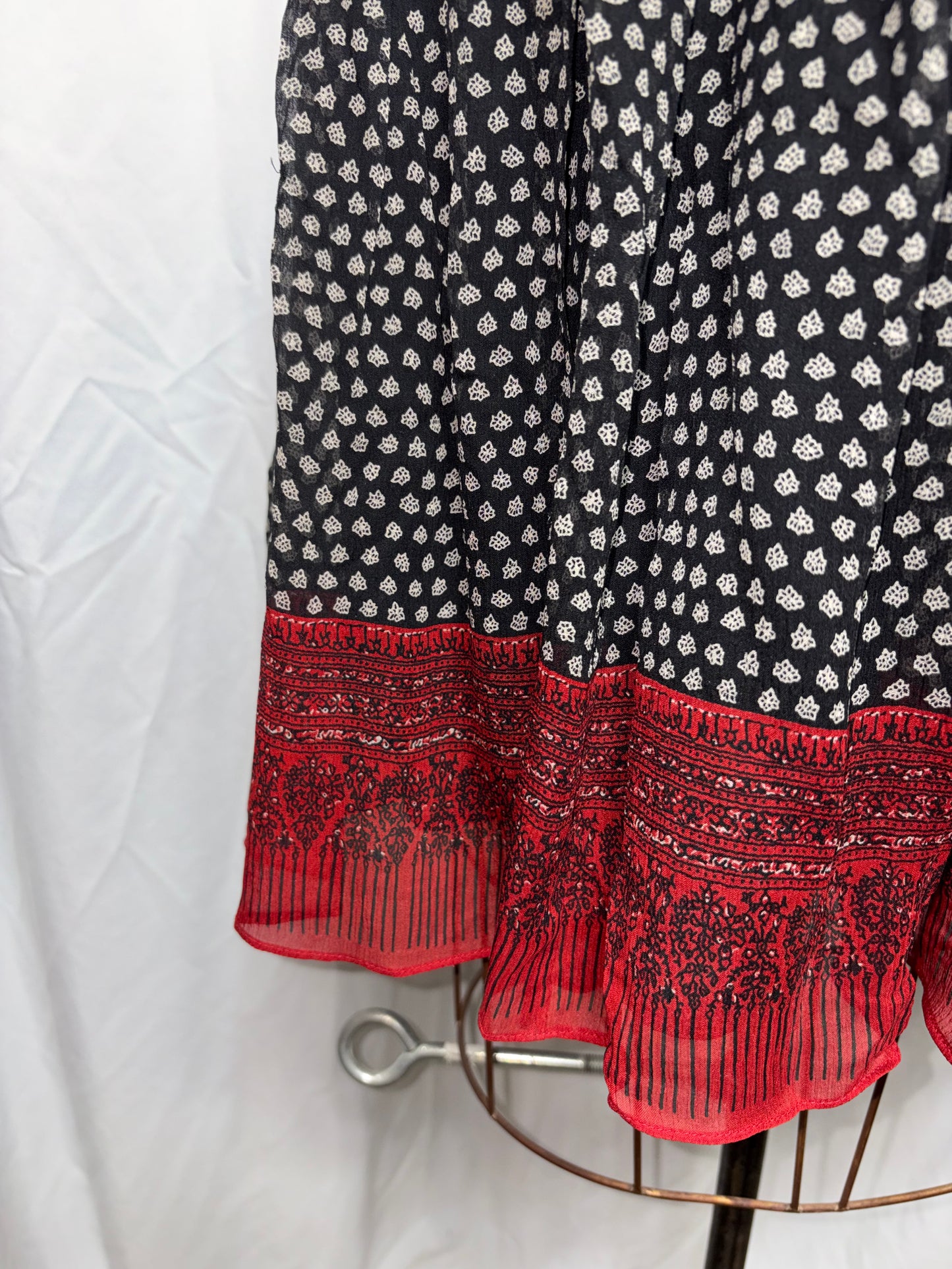 Vintage Silk Anne Klein Skirt, Fits M/L