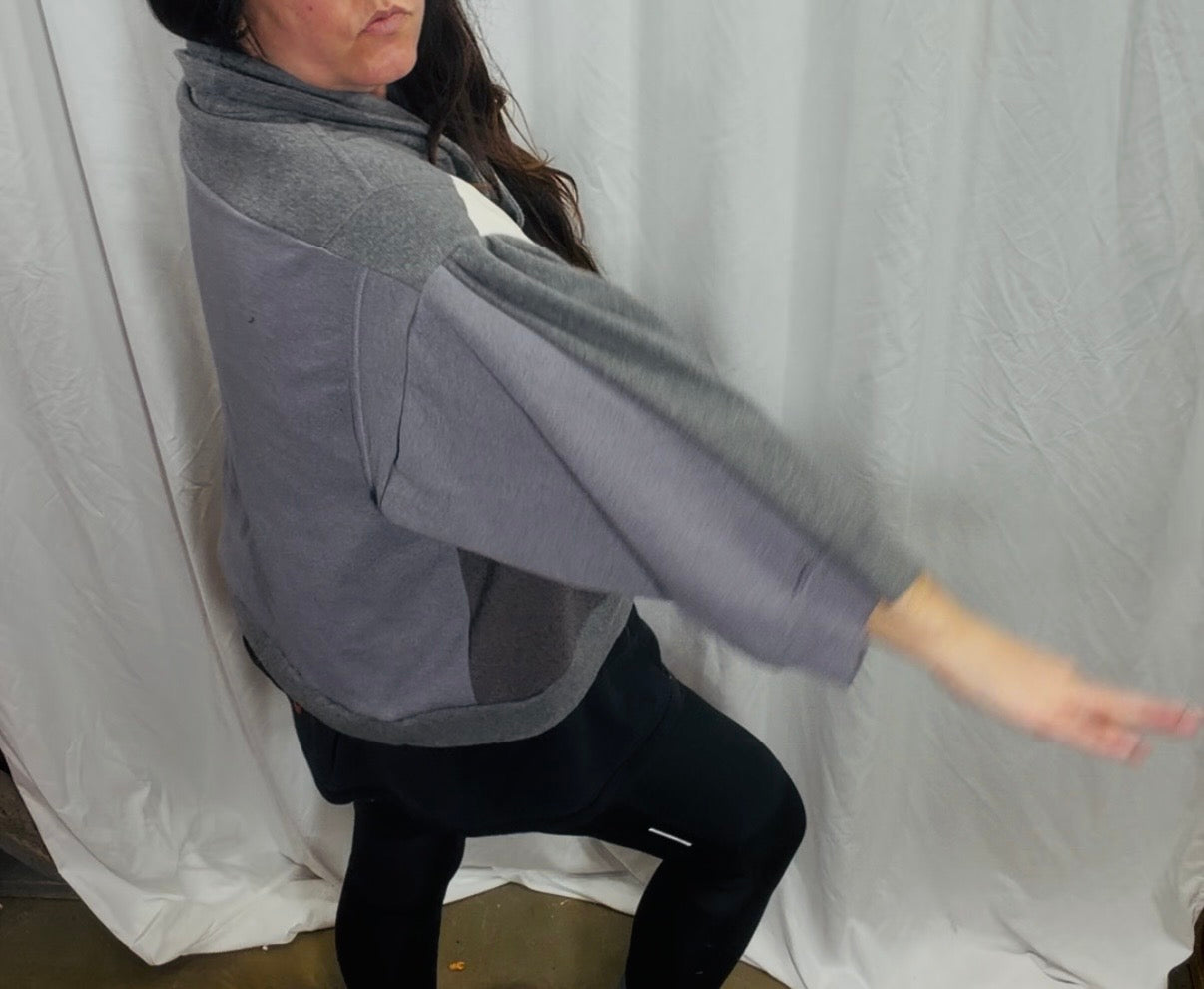 Verbena Pullover Fits XS to L/XL