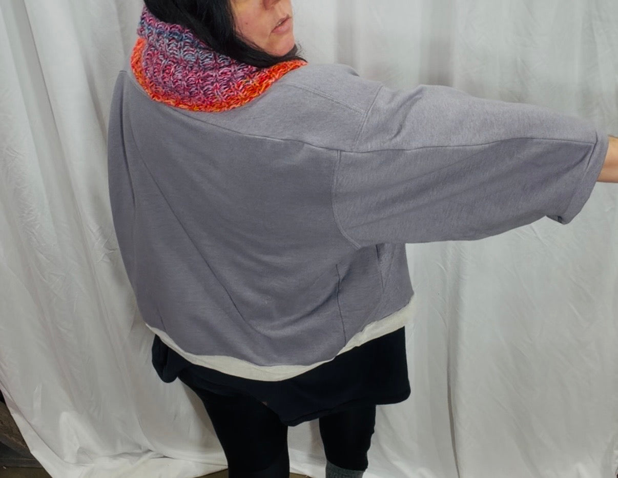 Phlox Pullover Fits XS to 2X