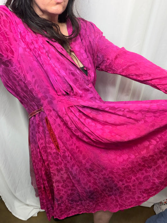 Silk Regent Duster, Fits XS to 2X