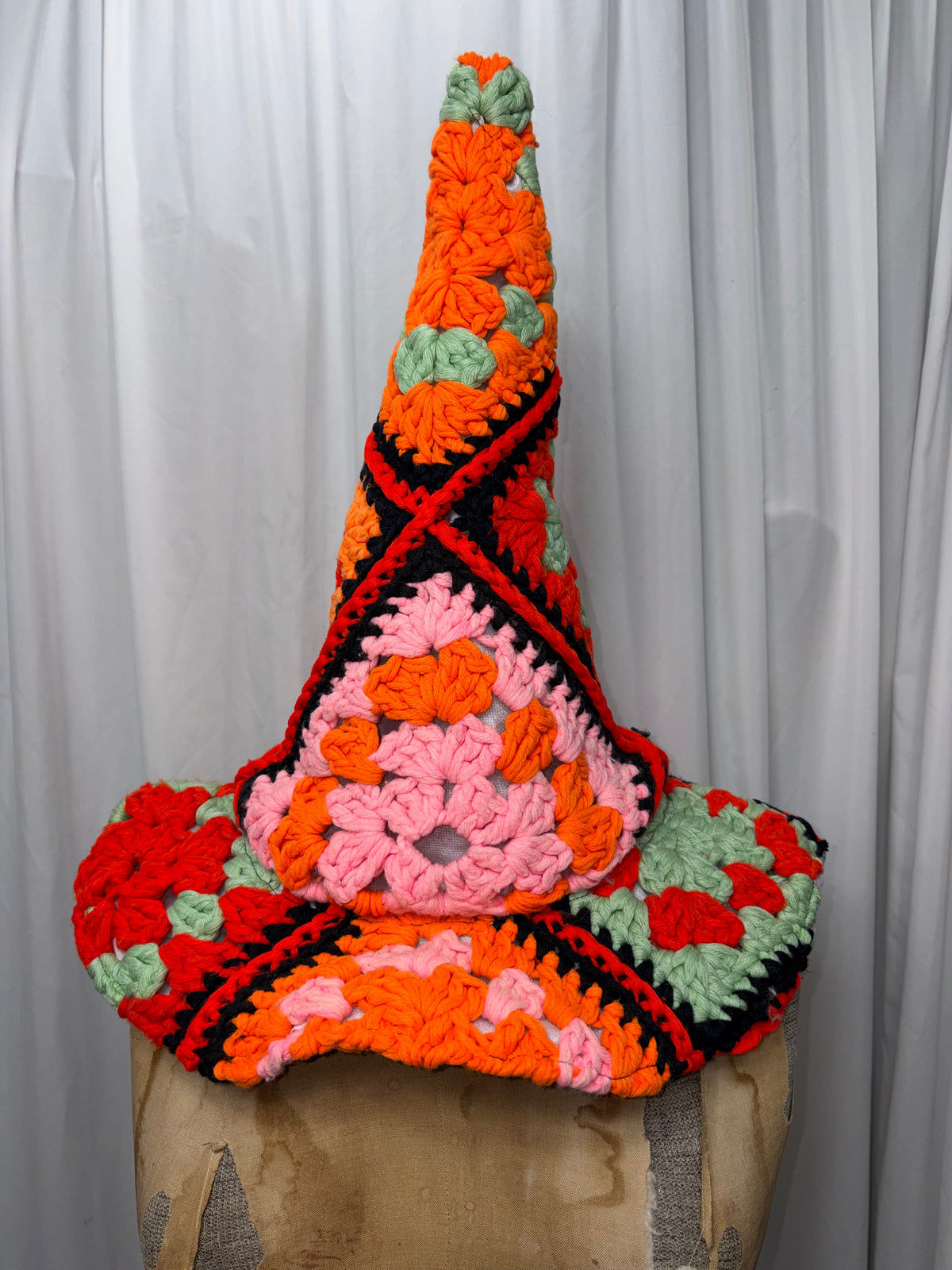 Witch Hat, fits S to XL