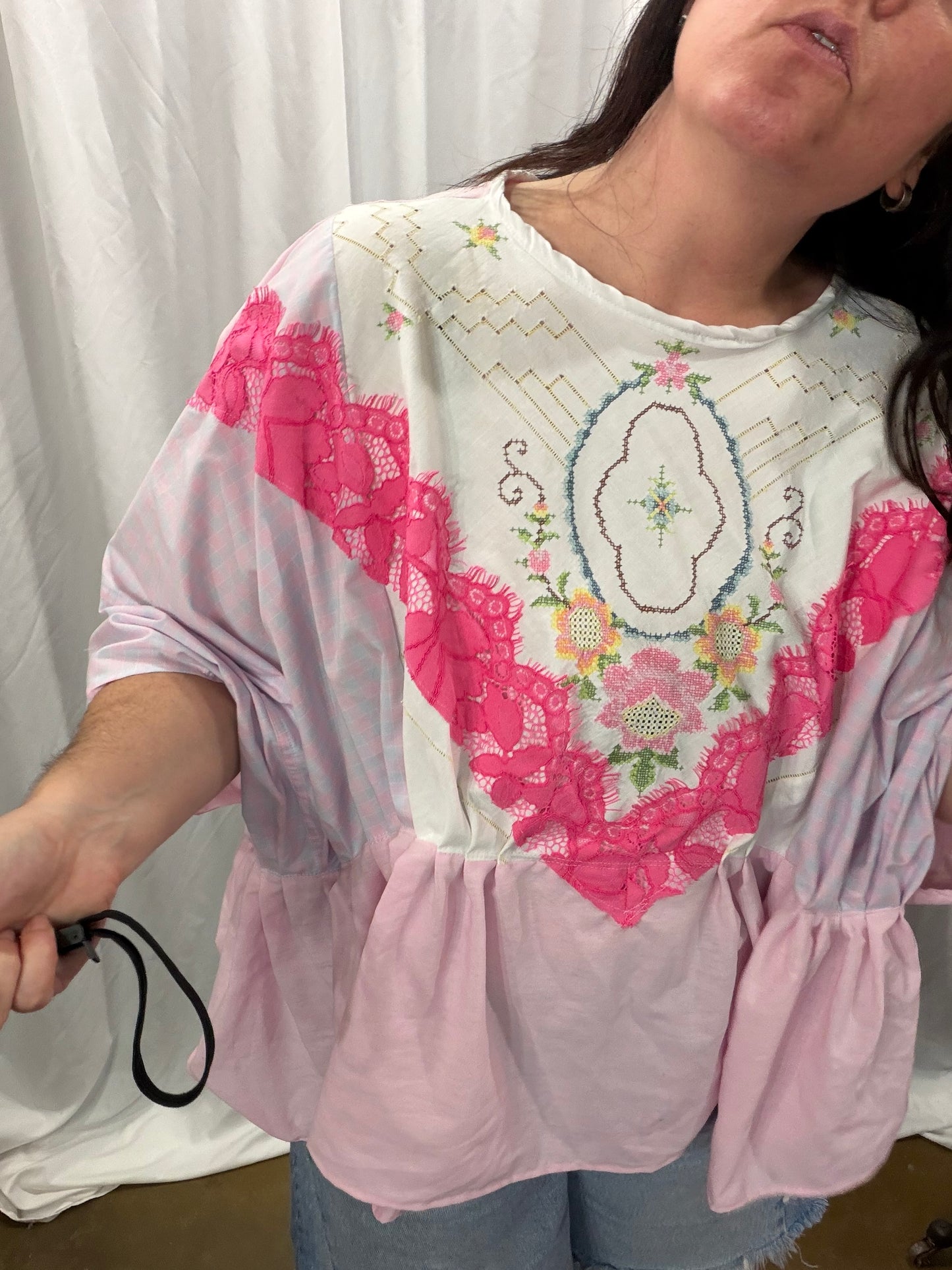Horizon Lawn Blouse, fits XS to 3X