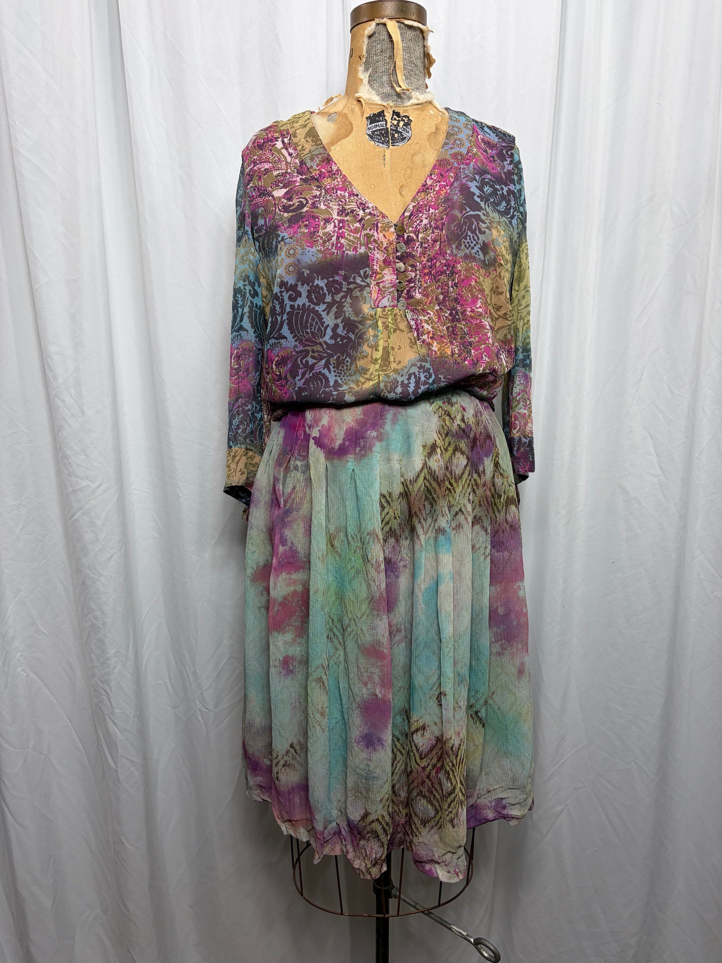 Vintage Silk Blouse, Fits XS to M