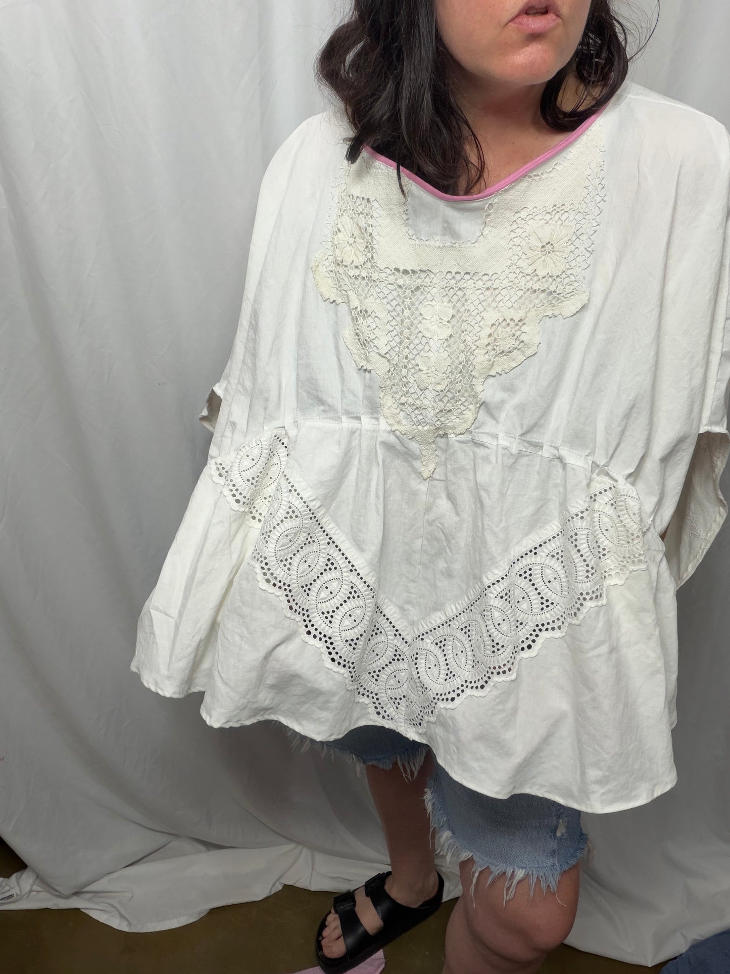 Horizon Lawn Blouse, Fits XS to 3X