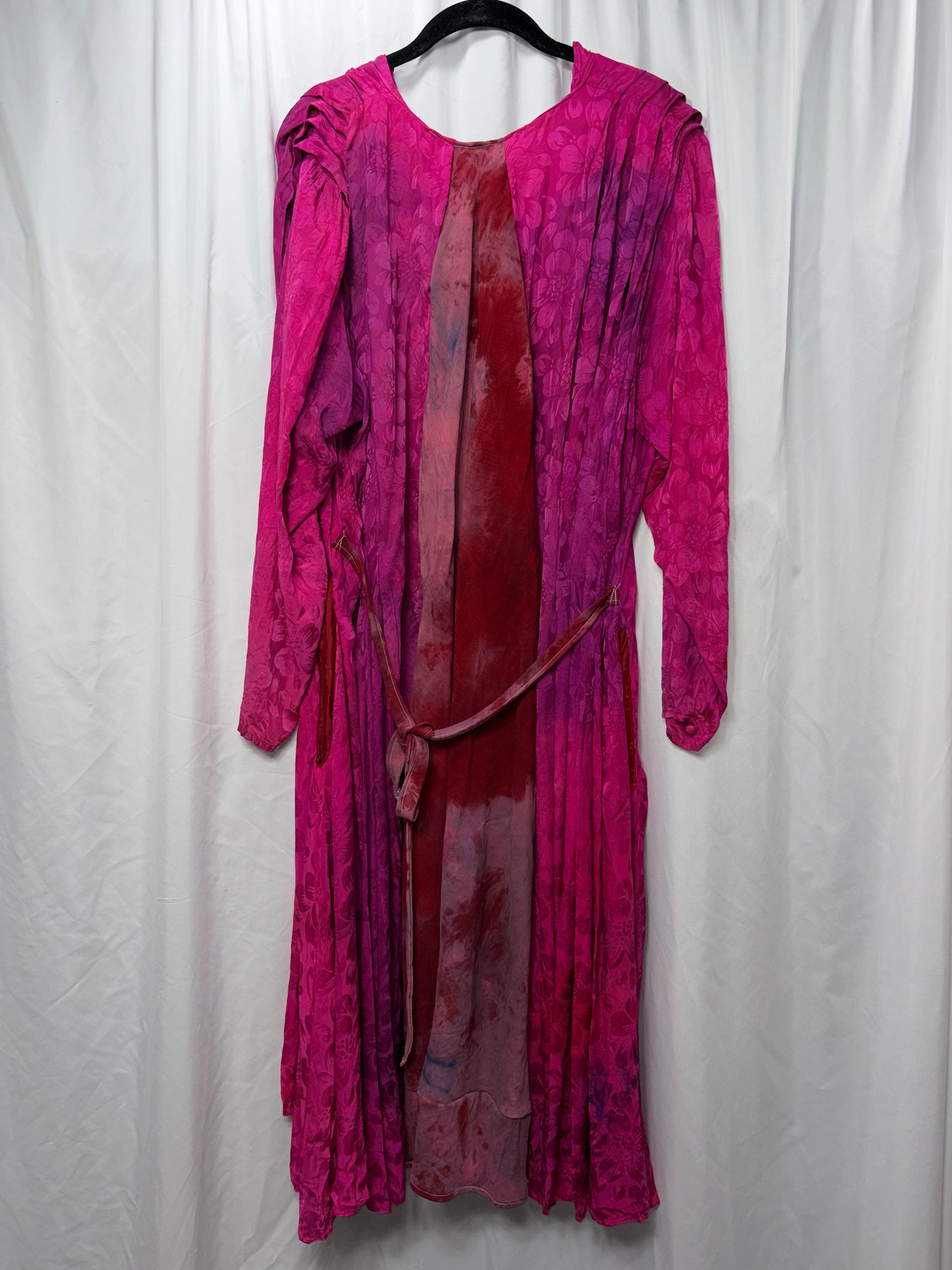 Silk Regent Duster, Fits XS to 2X