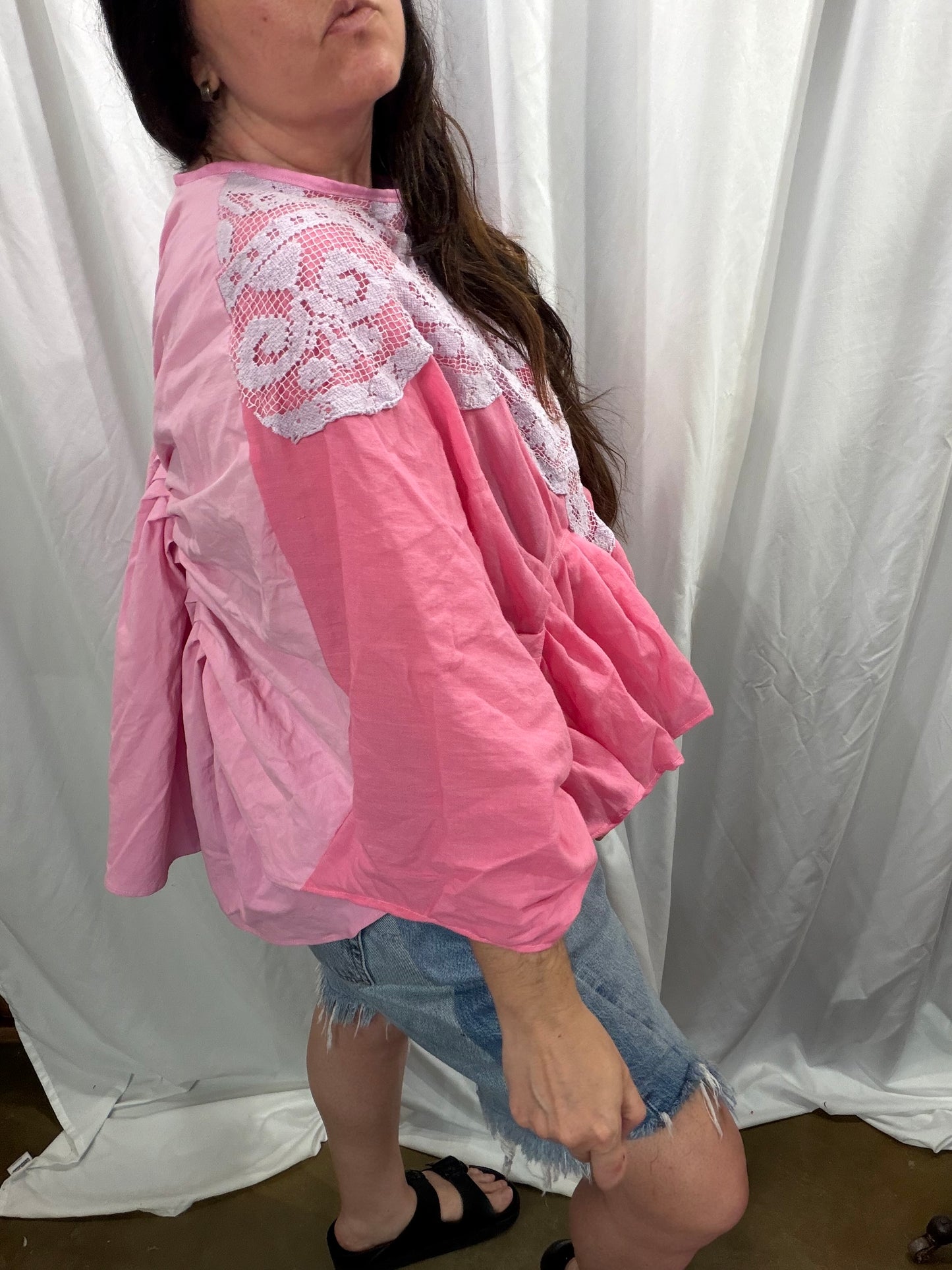 Horizon Lawn Blouse, fits XS to 3X