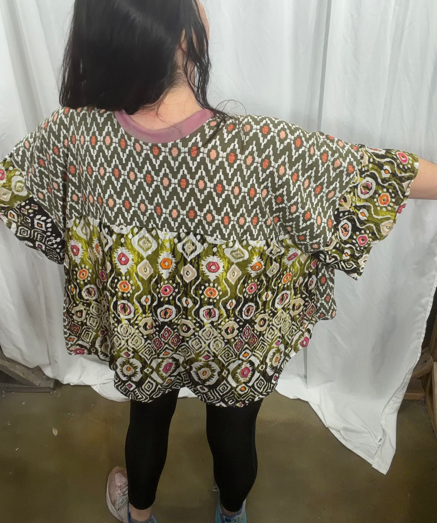 Camelia Tunic, fits XS to 3X