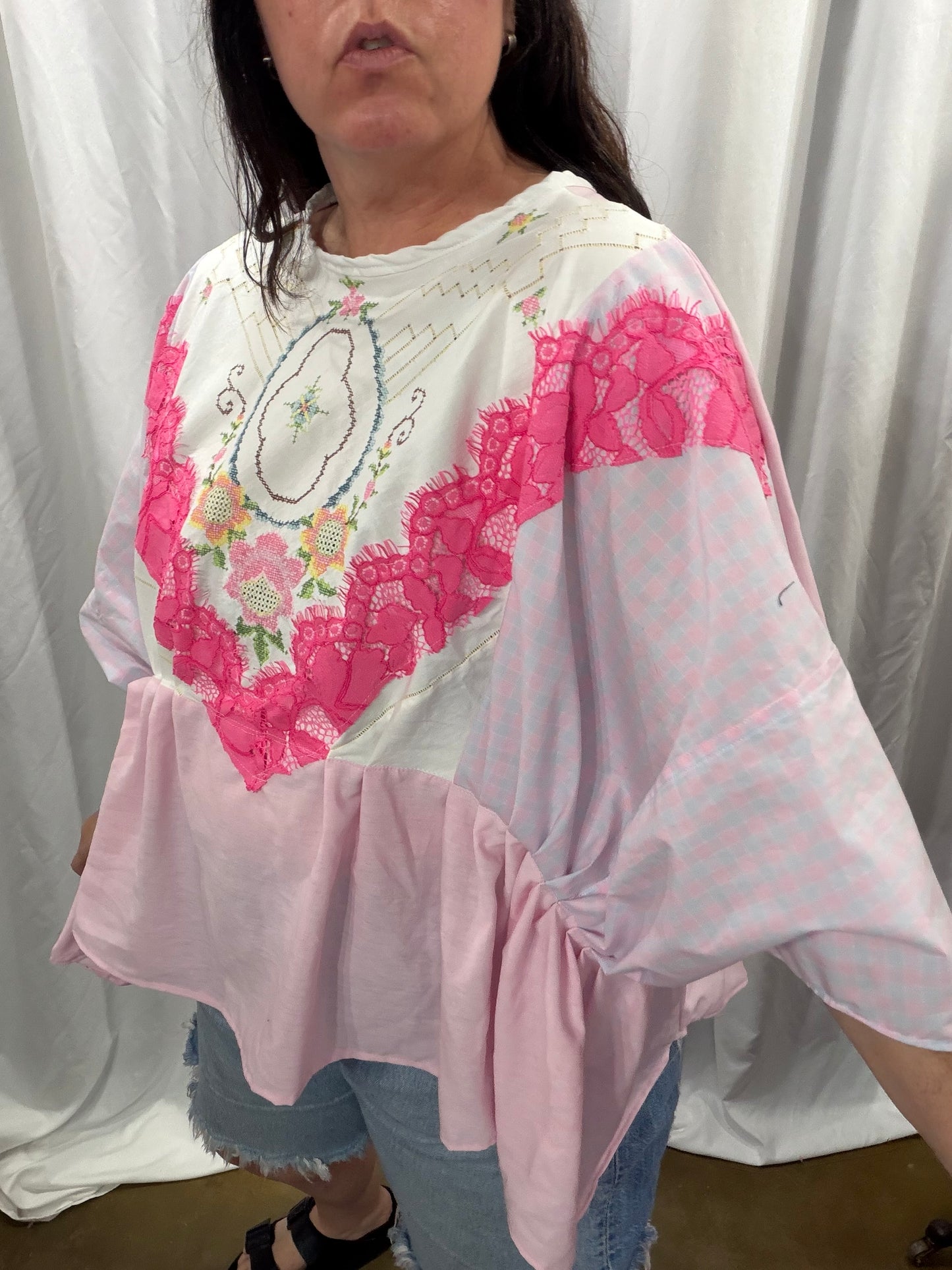 Horizon Lawn Blouse, fits XS to 3X