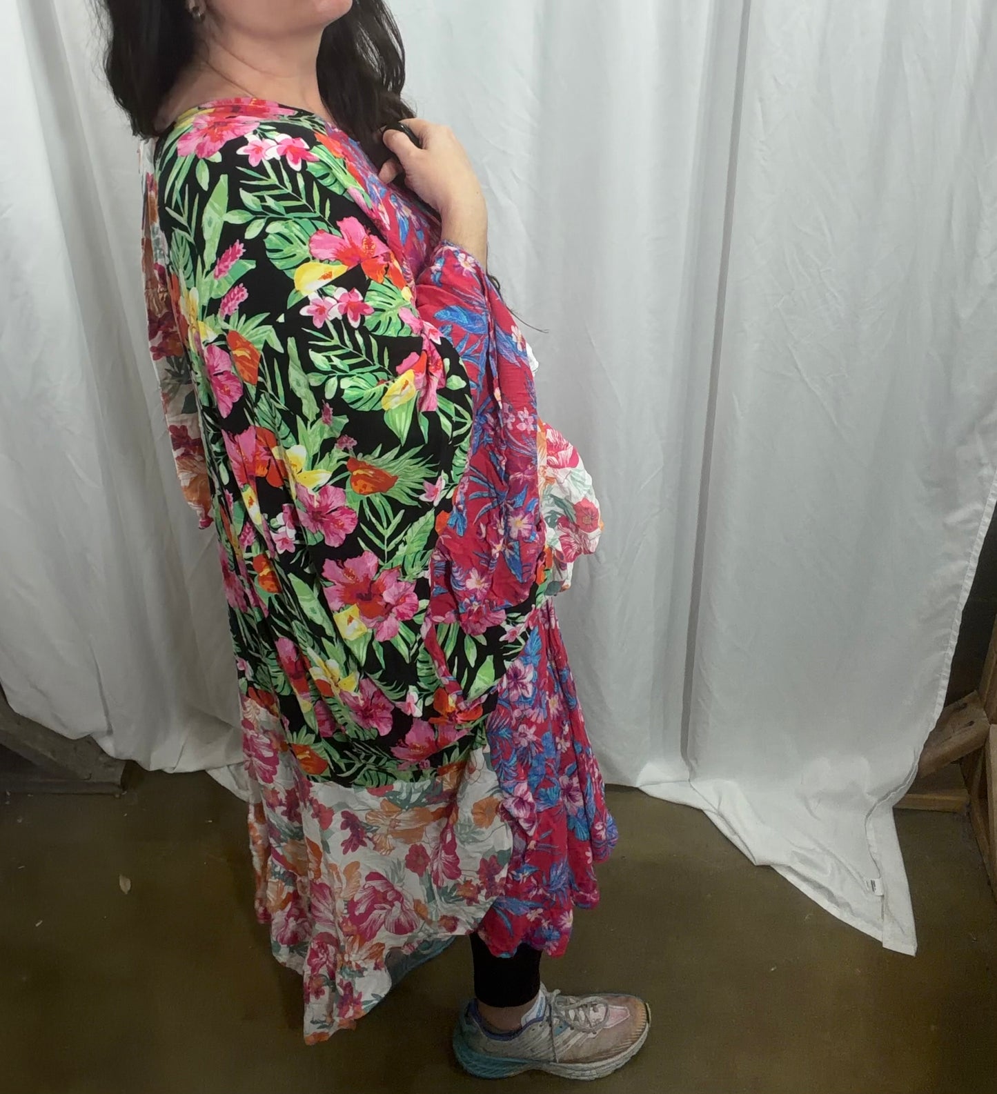 Free Size Camelia Poncho