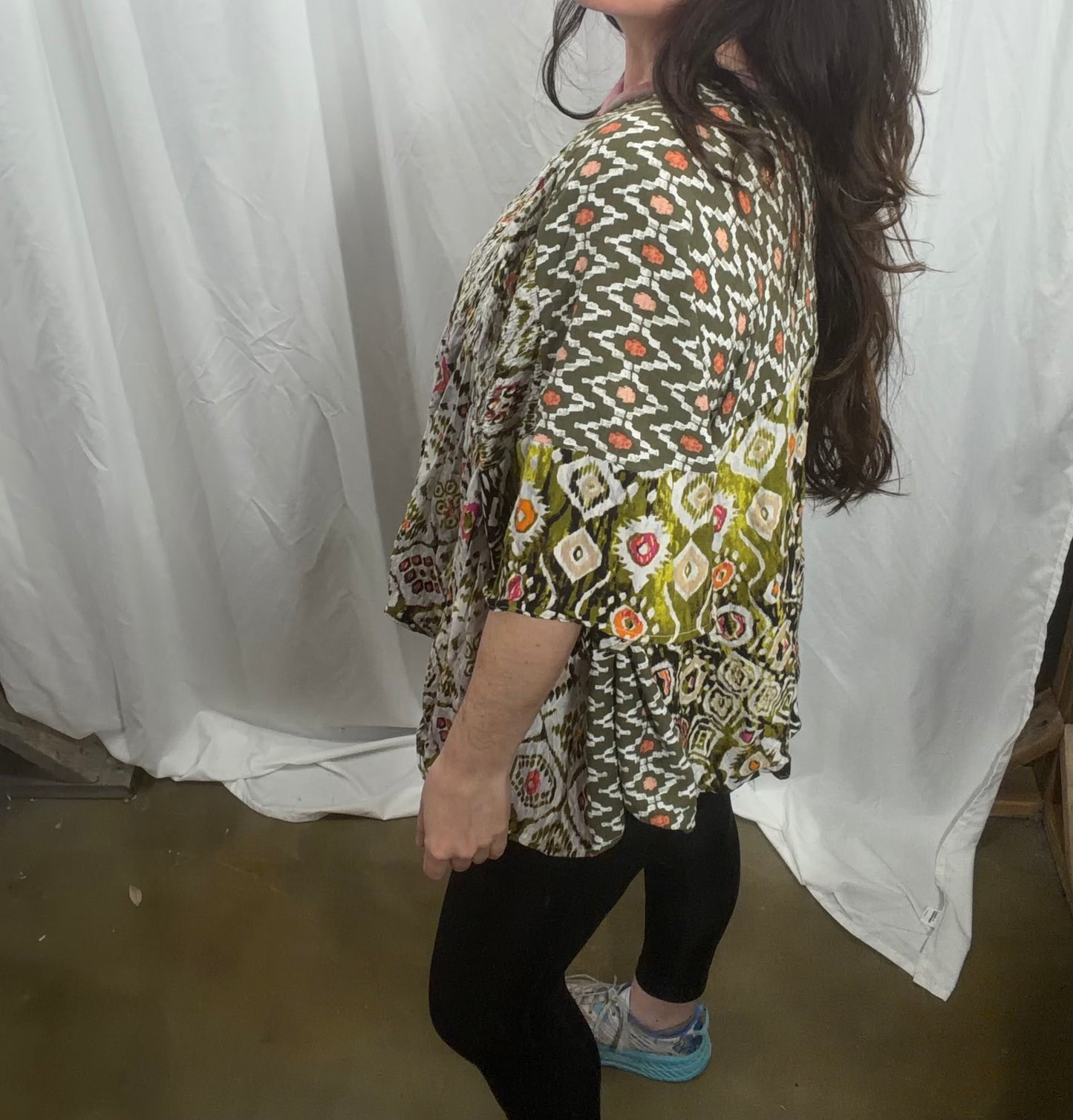 Camelia Tunic, fits XS to 3X