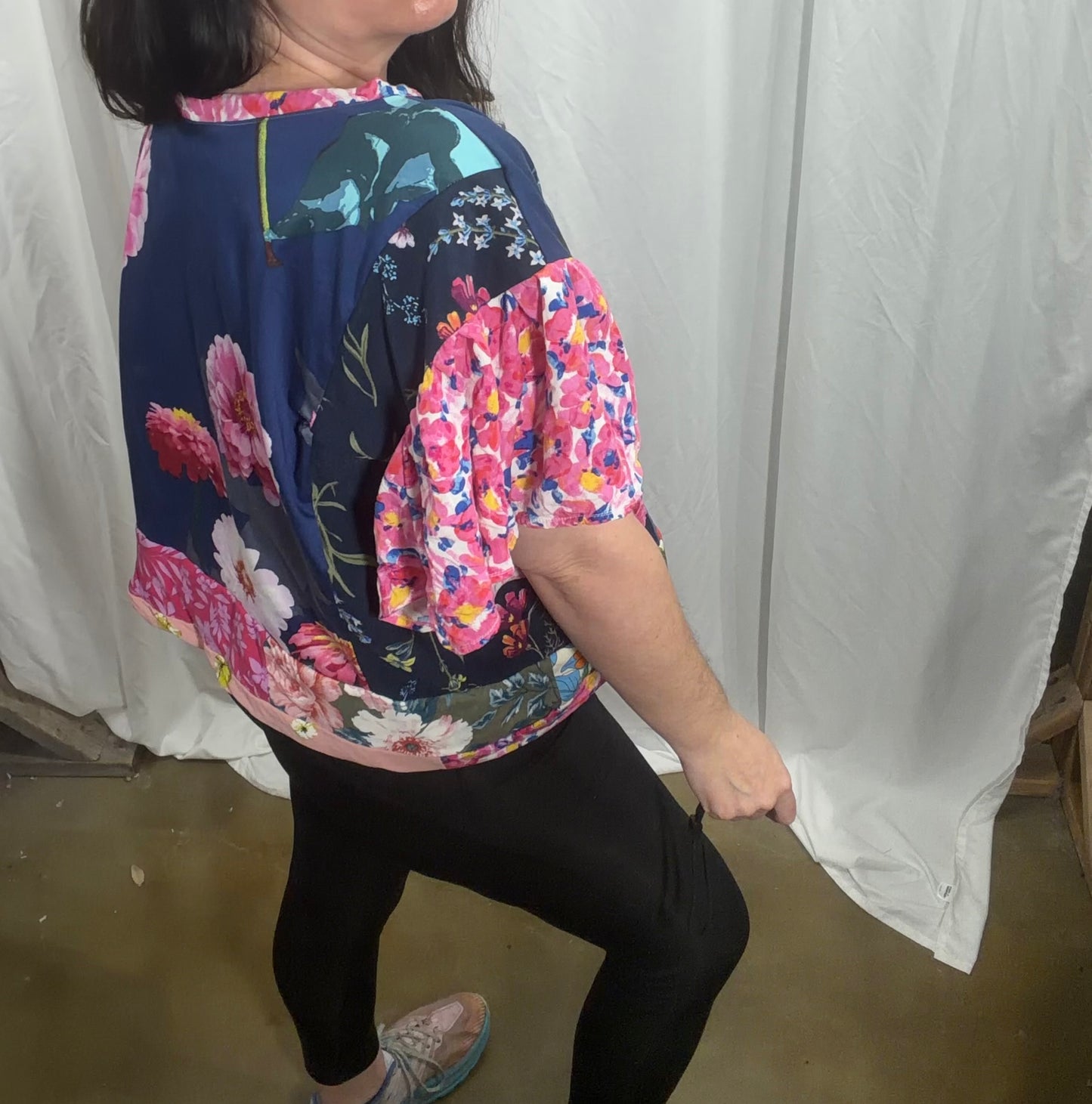 Camelia Blouse, fits XS to XL