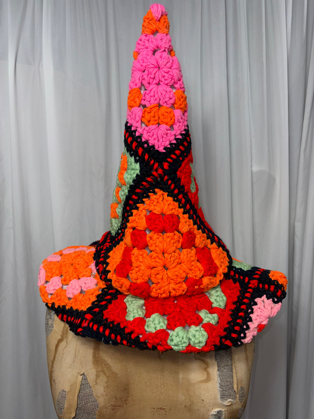 Witch Hat, fits S to XL