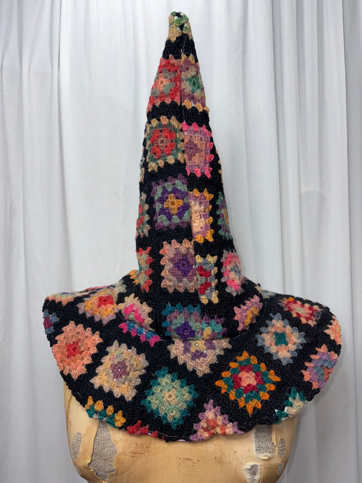 Witch Hat, fits S to XL